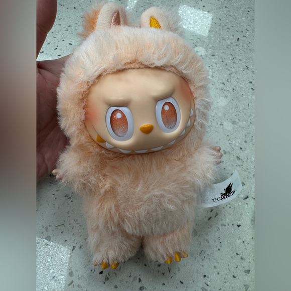 Labubu 3rd Generation - Picture 6 of 6